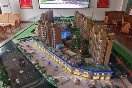 龙都人民家园1室1厅1卫23万40m2出售